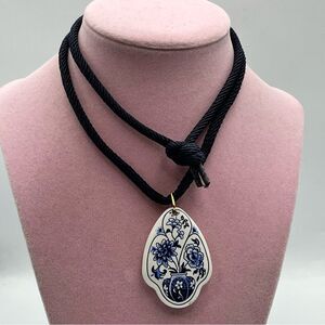 Elegant two sided Blue and White Floral porcelain Pendant Necklace
